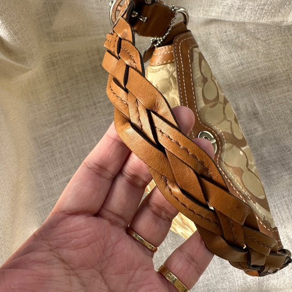 Coach Chelsea Optic Signature Hobo (G0771-10990) - Picture 8 of 12